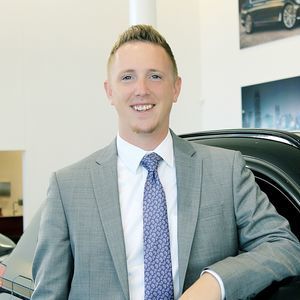 Meet your Posher, Derek